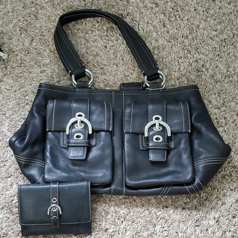 Coach pocketbook and coin purse